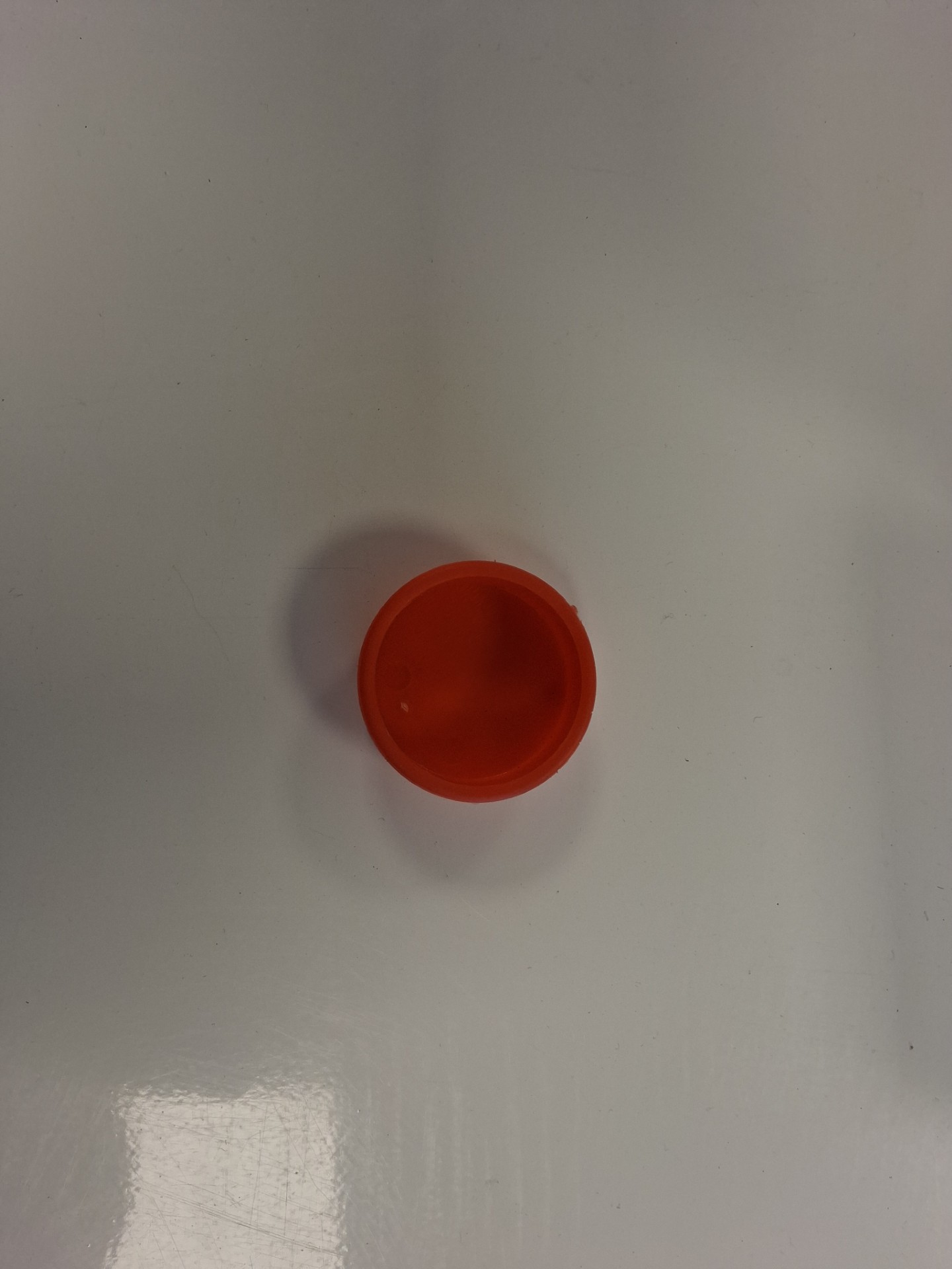 Lock till rör (röd)